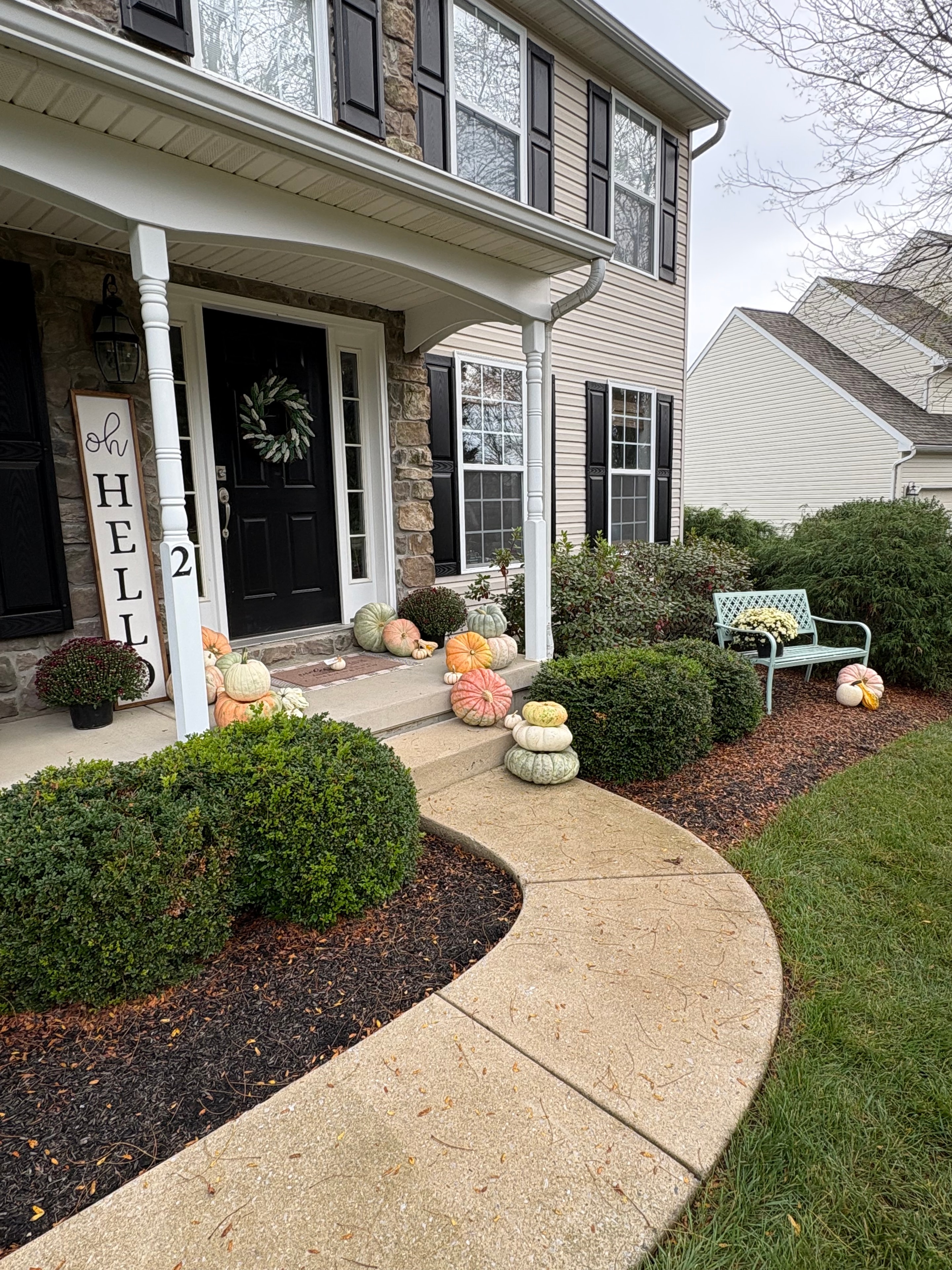 Autumn porch design by Autumn Porch Designs